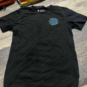 women’s medium dutch shirt